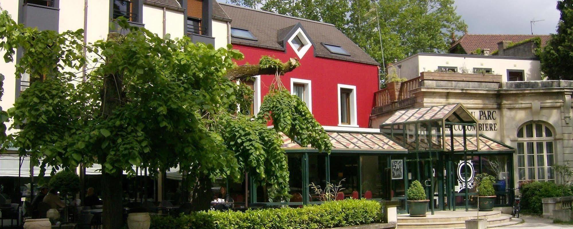 Hotel Restaurant Du Parc De La Colombiere Dijon Exterior photo